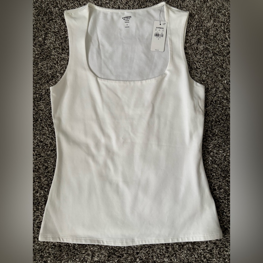 Express Body Contour tank top